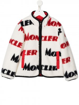Куртка из шерпы с логотипом Moncler Enfant. Цвет: белый