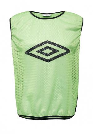 Майка спортивная Umbro. Цвет: зеленый