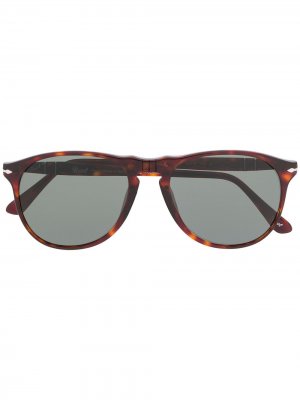 Солнцезащитные очки в геометричной оправе Persol. Цвет: коричневый