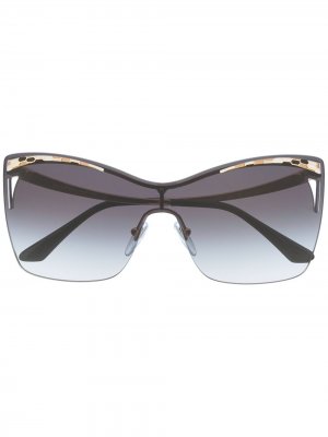 Солнцезащитные очки в квадратной оправе с затемненными линзами Bvlgari. Цвет: синий