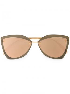 Солнцезащитные очки в стиле оверсайз Alexander McQueen Eyewear. Цвет: золотистый
