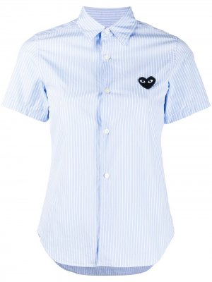 Рубашка с короткими рукавами и логотипом Comme Des Garçons Play. Цвет: синий