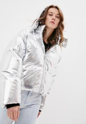 Куртка утепленная Juicy Couture. Цвет: серебряный