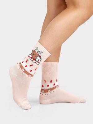Высокие женские носки (3 пары) в трех цветах с новогодними картинками Mark Formelle. Цвет: зефирный /капучино /т.красный