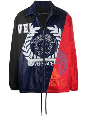 Куртка Compilation с логотипом Versace. Цвет: синий