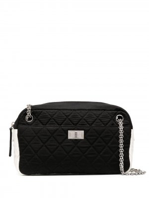 Стеганая сумка на плечо 2007-2008-х годов Chanel Pre-Owned. Цвет: черный