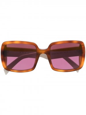 Солнцезащитные очки в массивной квадратной оправе Marni Eyewear. Цвет: коричневый