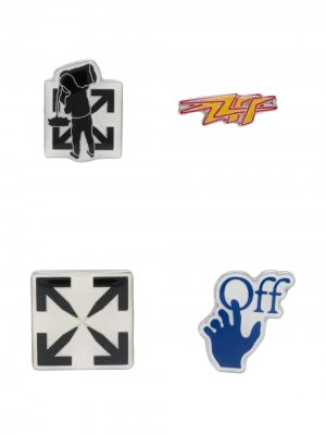 Комплект из четырех значков с логотипом Off-White. Цвет: черный
