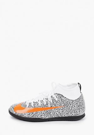 Бутсы зальные Nike. Цвет: белый