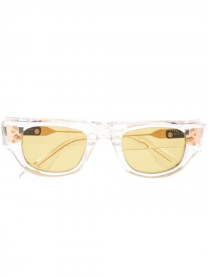 Солнцезащитные очки в квадратной оправе с затемненными линзами Dita Eyewear. Цвет: белый