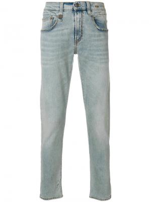 Зауженные джинсы R13. Цвет: синий