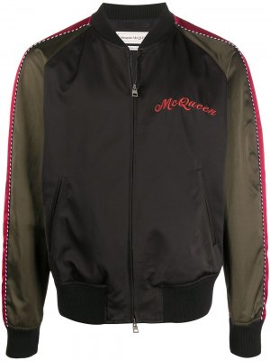Куртка-бомбер с вышивкой Alexander McQueen. Цвет: черный