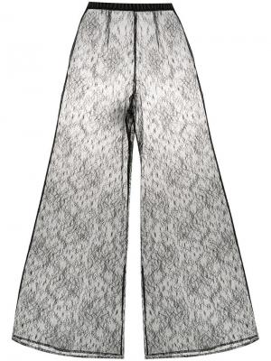 Кружевные брюки Myla. Цвет: черный