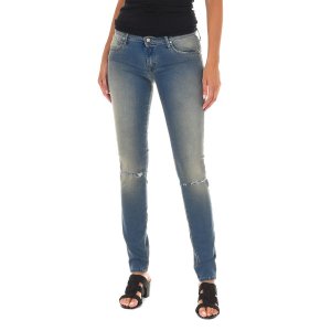 Длинные джинсовые брюки с эффектом потертостей и рваностей 10DB50262 женщина MET