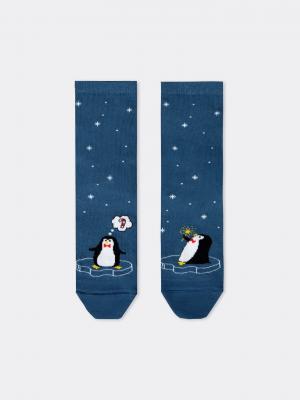 Носки женские синие с рисунком в виде пингвинов Mark Formelle. Цвет: джинсовый