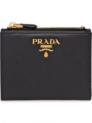 Компактный кошелек Prada. Цвет: черный