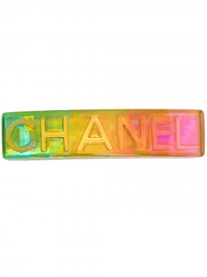 Заколка для волос 1997-го года с логотипом Chanel Pre-Owned. Цвет: разноцветный