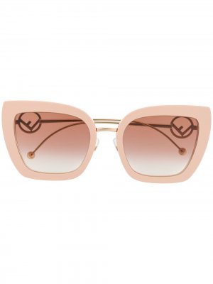 Солнцезащитные очки в оправе кошачий глаз Fendi Eyewear. Цвет: нейтральные цвета