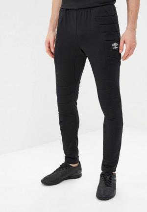 Брюки спортивные Umbro. Цвет: черный