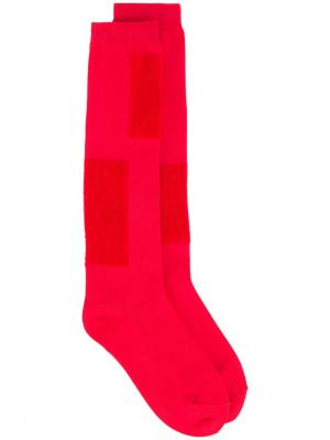 Носки с нашивками Yohji Yamamoto. Цвет: красный