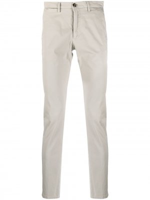 Узкие брюки чинос с заниженной талией Briglia 1949. Цвет: серый